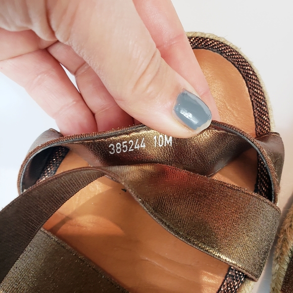 Aquatalia bronze espadrilles - Picture 5 of 7